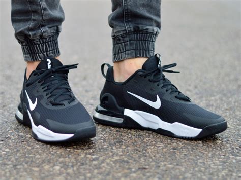 nike air max schuhe binden|nike air max trainer 5 herren.